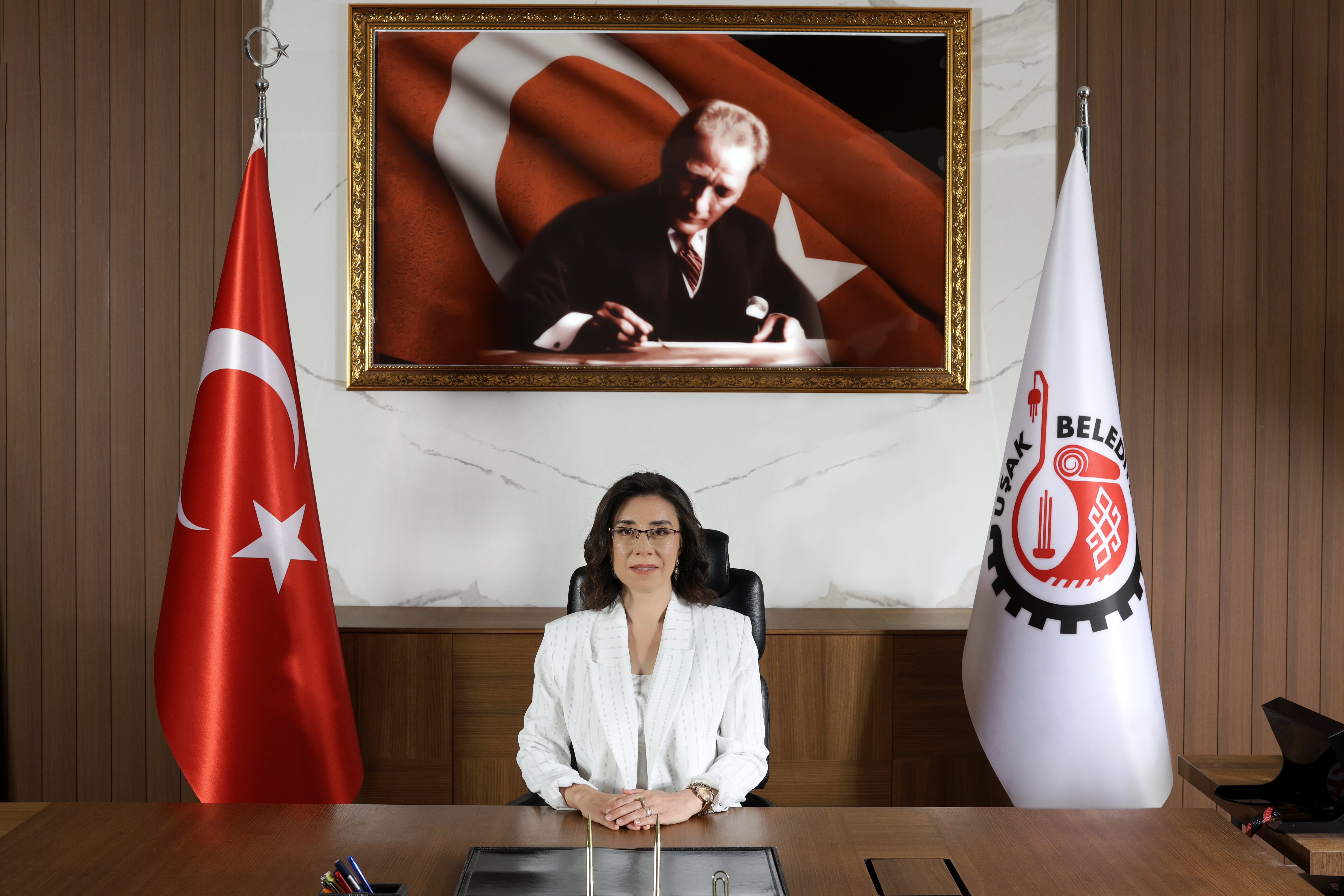 Uşak Belediye Başkan Vekili Av. Hatice Terekeci Özkan, 30 Ağustos Zafer Bayramı Dolayısıyla Bir Mesaj Yayımladı. Uşak Belediyesi
